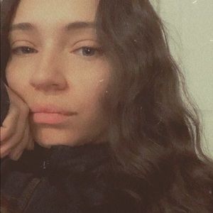 Meet your Posher, Gwen